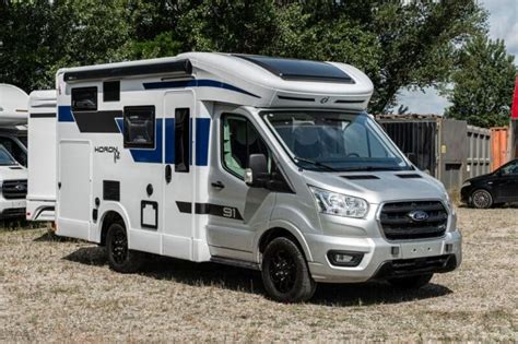 Ci Lance Les Camping Cars Horon Fit Des Profil S Troits Et Compacts