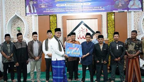 Safari Ramadan Ke Masjid Raya Baiturrahman Alahan Panjang Bupati Solok