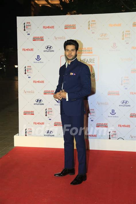 Abhimanyu Dassani Attend The Filmfare Ott Awards 2022 Photo 567949