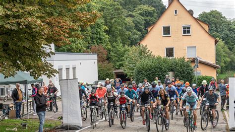 Bergzeitfahren Der Schnellste Radler Braucht Keine Zw Lf Minuten Bis