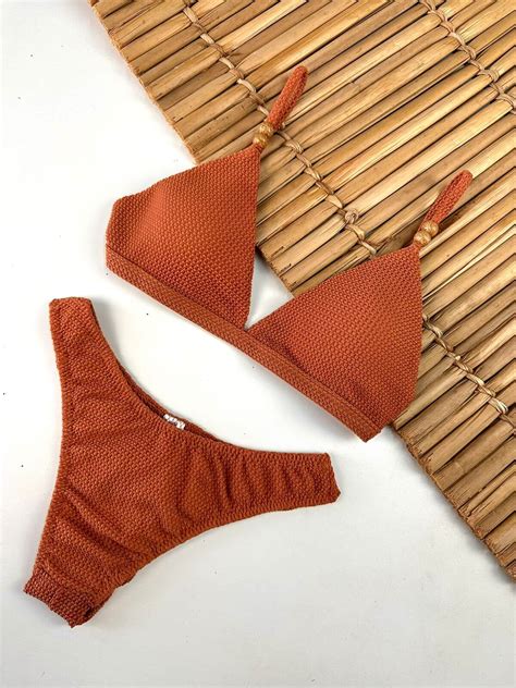 Conjunto Surf E Asa Delta Carmel Caramelo Adoro Mar Moda Praia