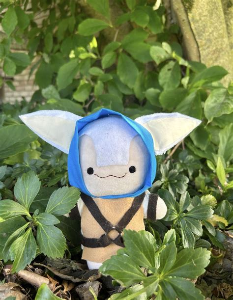 I made a Dotakin meepo plush! : r/DotA2