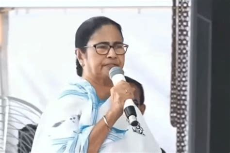 Mamata Banerjee Mamata Banerjee Praises Ramakrishna Mission And