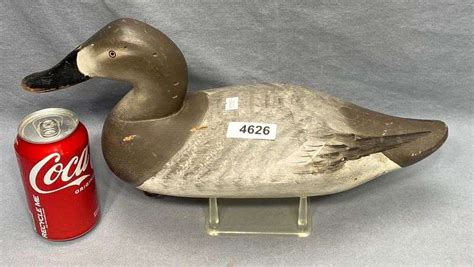 Charlie Joiner Canvasback Hen Duck Decoy Dixons Auction At Crumpton