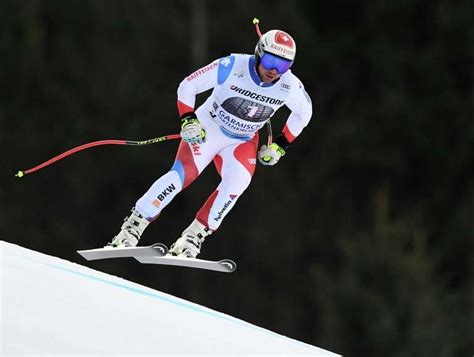 Ski le Suisse Beat Feuz vainqueur de la descente à Garmisch La