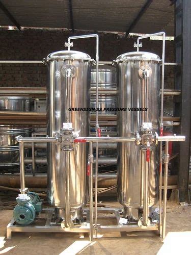 Stainless Steel Ss Pressure Vessels Capacity L At Best Price