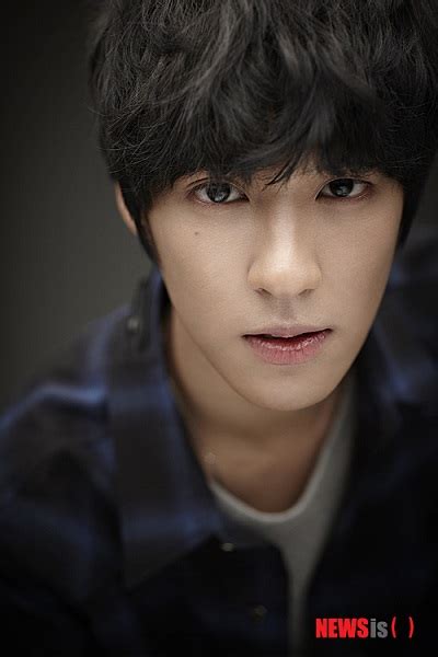 Baek Seung Heon Korean Actor Artist