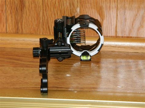 New Hoyt Pro Xceed Bow Sight 7 Pin