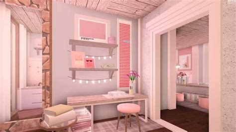 Preppy Bloxburg Room