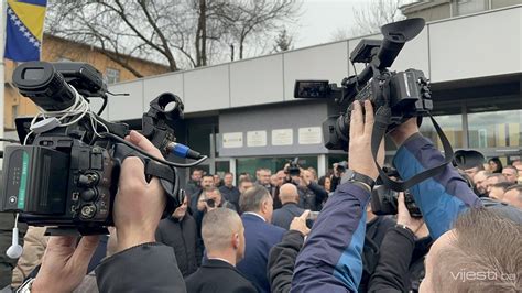 Video Foto Milorad Dodik Stigao U Sud Bosne I Hercegovine