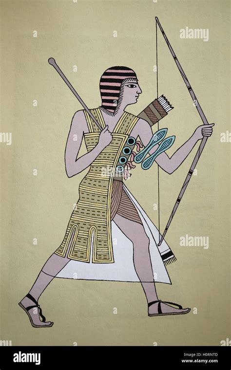 Ancient Egyptian Costume Hi Res Stock Photography And Images Alamy