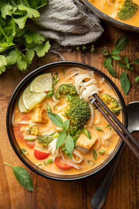 Red Curry Noodle Soup Connoisseurus Veg