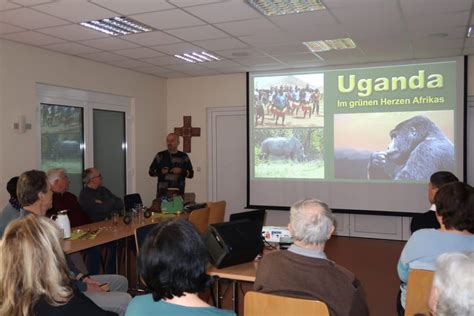 Uganda Von Hilfsprojekten Und Natur Katholische Pfarrei Sankt