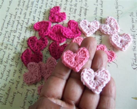 Set Of 30 Pink And Red Crochet Heart Appliques Small Crochet Heart