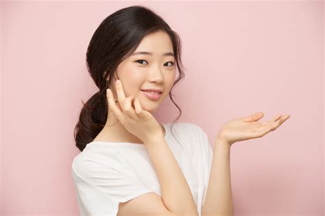 Cantik Dan Sehat Alami Dengan Merek Kosmetik Korea Selatan Yang