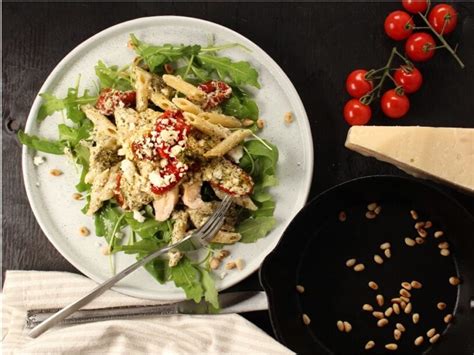 KREMET PASTA MED PESTO OG KYLLING IBDinfo