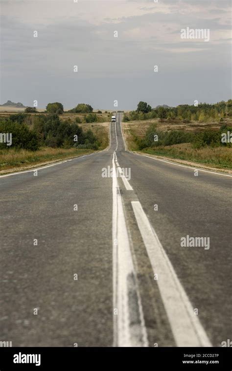 double solid    country road stock photo alamy