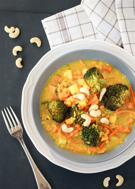 Rezept Curry mit Brokkoli Süßkartoffel Kartoffel Linsen vegetarisch