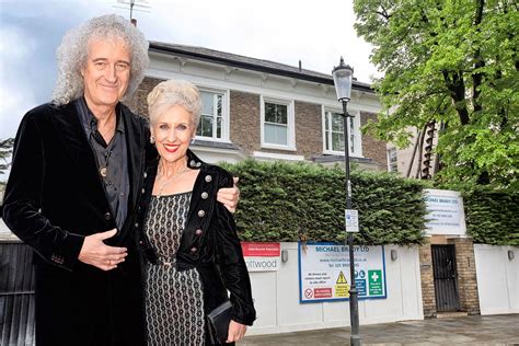 Neighbours Back Queen Star Brian May Over Building Hell In Kensington