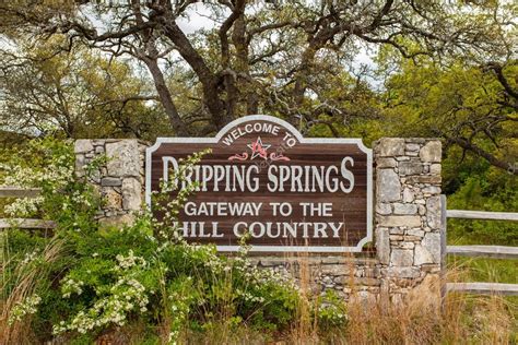 Dripping Springs Texas – Stock Editorial Photo © fotoluminate #110704914