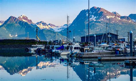 These Small Alaskan Towns Will Reset Your Batteries - The Getaway