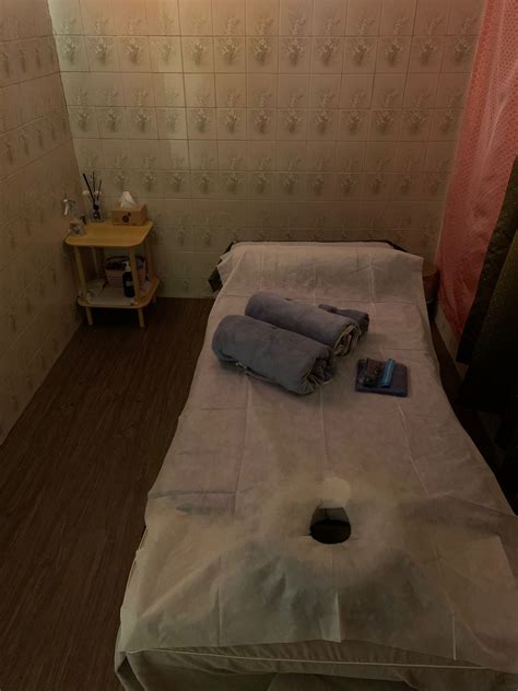 【Thai Jai Smile 】九龍城按摩店｜泰式按摩|泰式推油|泰式草球|熱石按摩|磁叉按摩|深層組織按摩|中式推油｜獨家優惠｜即時預約