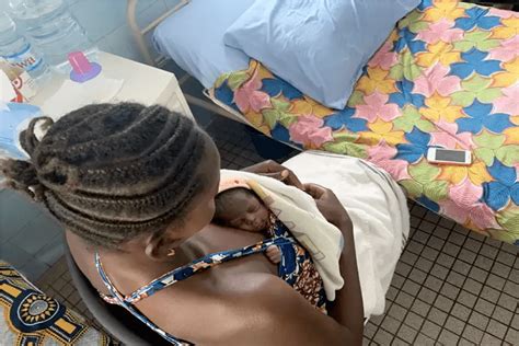 Tragédie à l hôpital Laquintinie de Douala une femme accouche de