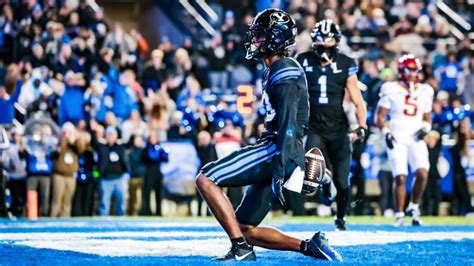 BYU's Jake Retzlaff, JoJo Phillips Connect For First Career TDs