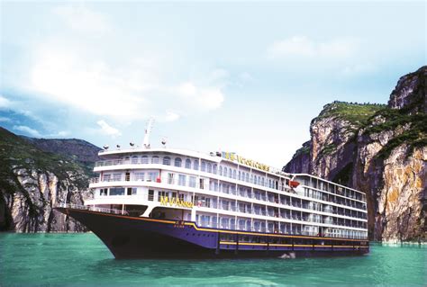 American Managed Victoria Cruises Sails China S Yangtze River