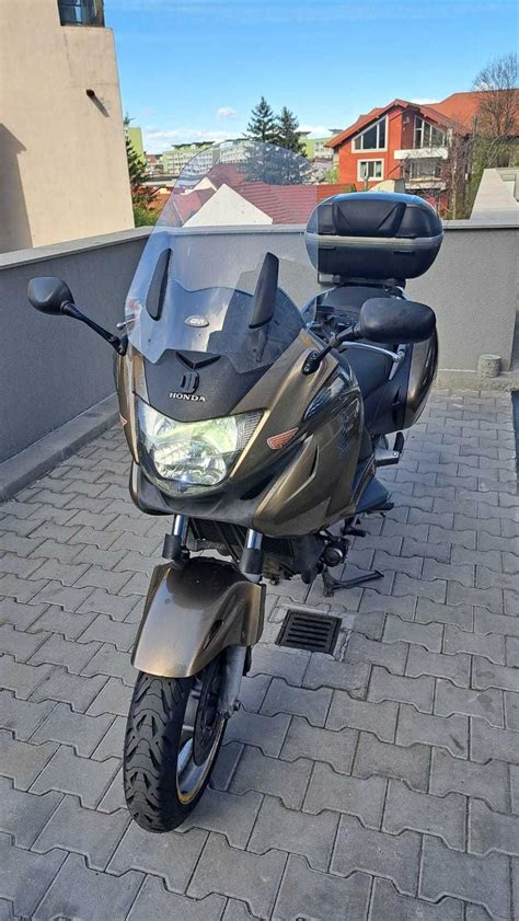 Honda Deauville NT700VA ABS Cardan Baterie Cauciucuri Noi Michelin 6