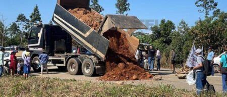 Ruta Nueva Santa Cruz Cochabamba Instalan Bloqueos En Yapacan Para