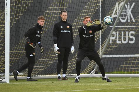 Keeper Daniel Mesenhöler im Training bei Dynamo Dresden Wird er schon