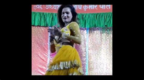 Bahut Sundar Dance Behta Daboh Me Youtube