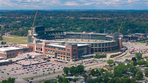 history  lambeau field wiscolens