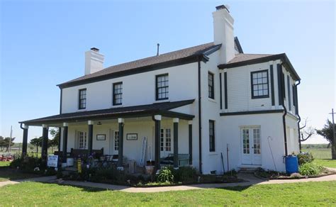 Old Fort Reno Commanding Officer S Quarters Canadian Coun Flickr