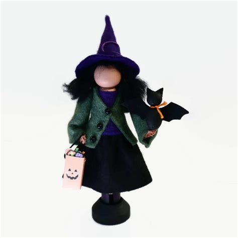 Trixie and Treat – moderationcorner