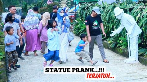 FUNNY STATUE PRANK !! PRANK PATUNG HIDUP - YouTube