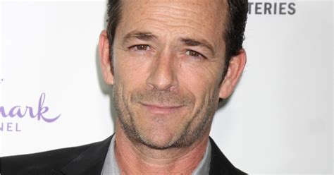 90210 Star Luke Perry Reportedly Hospitalized After Suffering A Stroke 92 9 The Wave