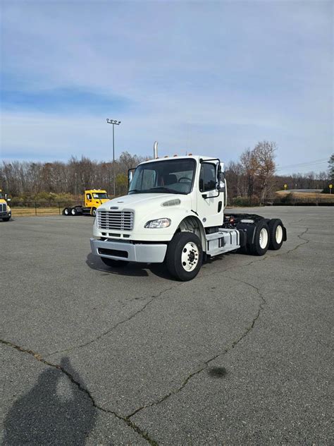 2021 Freightliner M2 106 For Sale Day Cab 501695