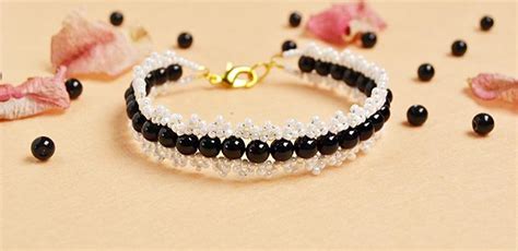 Pandahall Tutorial On How To Make White Seed Beads Bracelet With Black