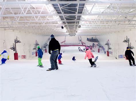 Learn to Ski & Snowboard at Scotland's Only Indoor Ski Slope | Ski and ...