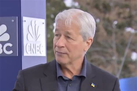 Jamie Dimon Shocks CNBC’s Davos Panel With Pro-Trump Comments: ‘He Wasn ...