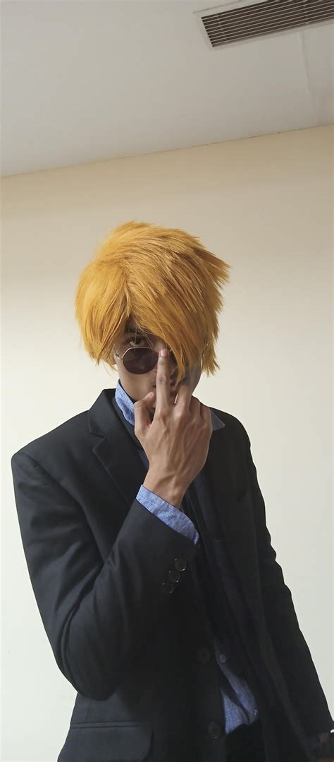 Sanji cosplay : r/OnePiece