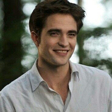 Edward Cullen Smile Robert Pattinson Twilight Twilight Edward