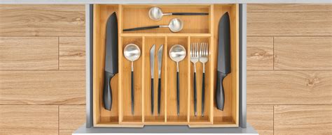 Vaefae Bamboo Silverware Organizer Expandable Kitchen Drawer Organizer