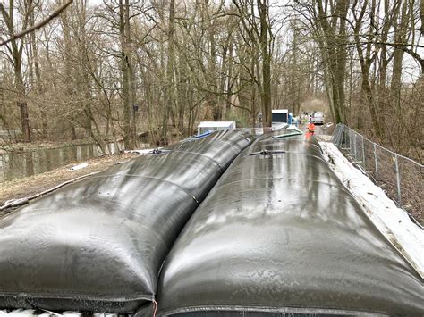 Landwehrgraben am Hermann Löns Park wird entschlammt Hannover de