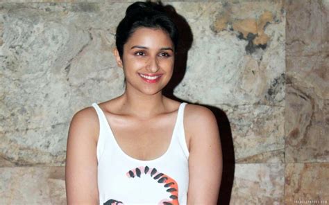 Parineeti Chopra Hot Wallpaper Chopra Hd Wallpaper Parineeti Parineeti Chopra Hd Hot 970x606