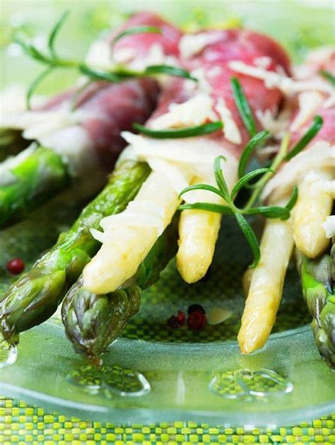 Duo Asperges Vertes Et Blanches Au Jambon Serrano Les Recettes De