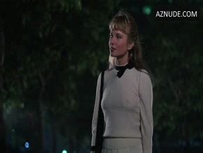 RISKY BUSINESS NUDE SCENES AZNude