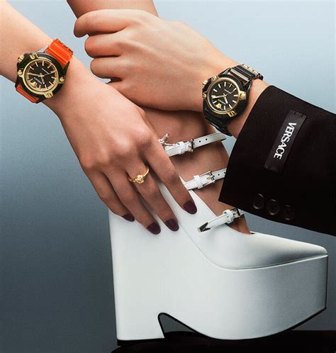 VERSACE WATCHES SPRING-SUMMER 2023 | Versace United States